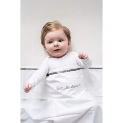 Briljant 'Ssst....Ik Slaap!!!' Zand 100 X 150 Cm Ledikantlaken -Winkel Voor Babyproducten briljant ssst sfeer 2 1